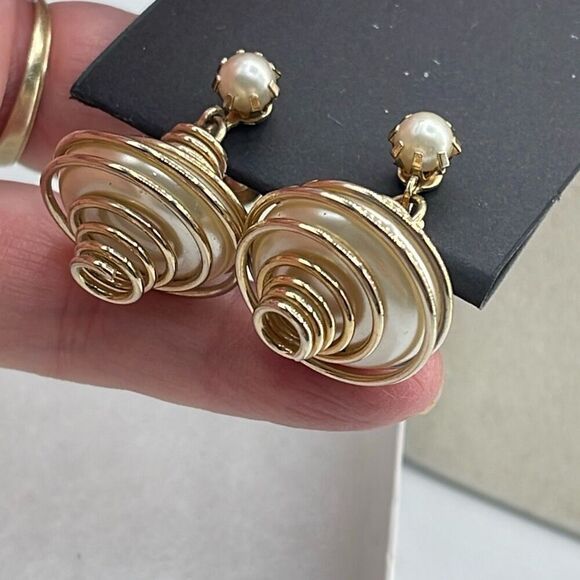 Vintage spiral faux  pearl MCM earrings. - Picture 2 of 6